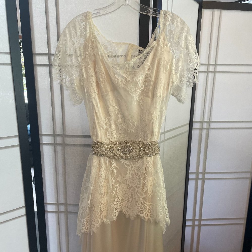 Wedding Dress With Silk and Lace by Cicada Bridal - Picture 2 of 9